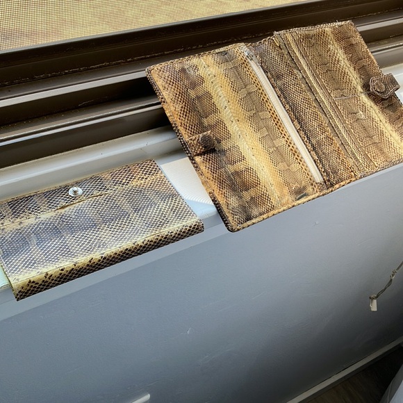 Vintage genuine snakeskin women’s wallet/clutch - Picture 7 of 10